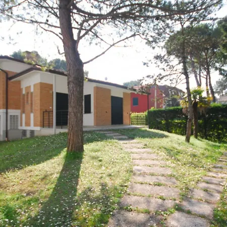 Comfy Retreat 500mt From The Sea Villa Lignano Sabbiadoro